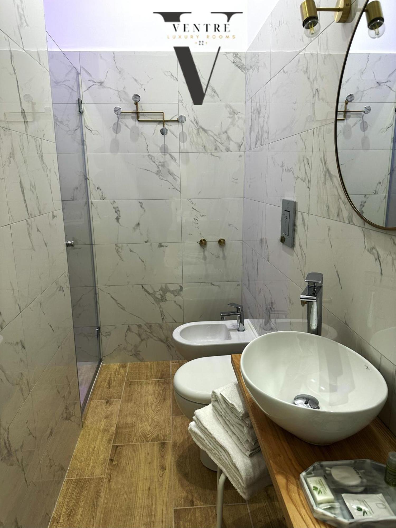 Ventre Luxury Rooms ナポリ エクステリア 写真
