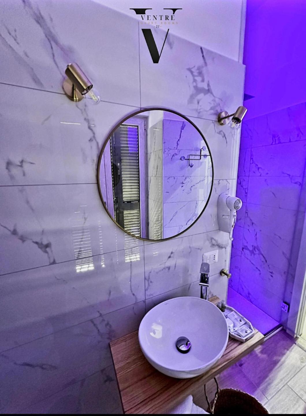 Ventre Luxury Rooms ナポリ エクステリア 写真