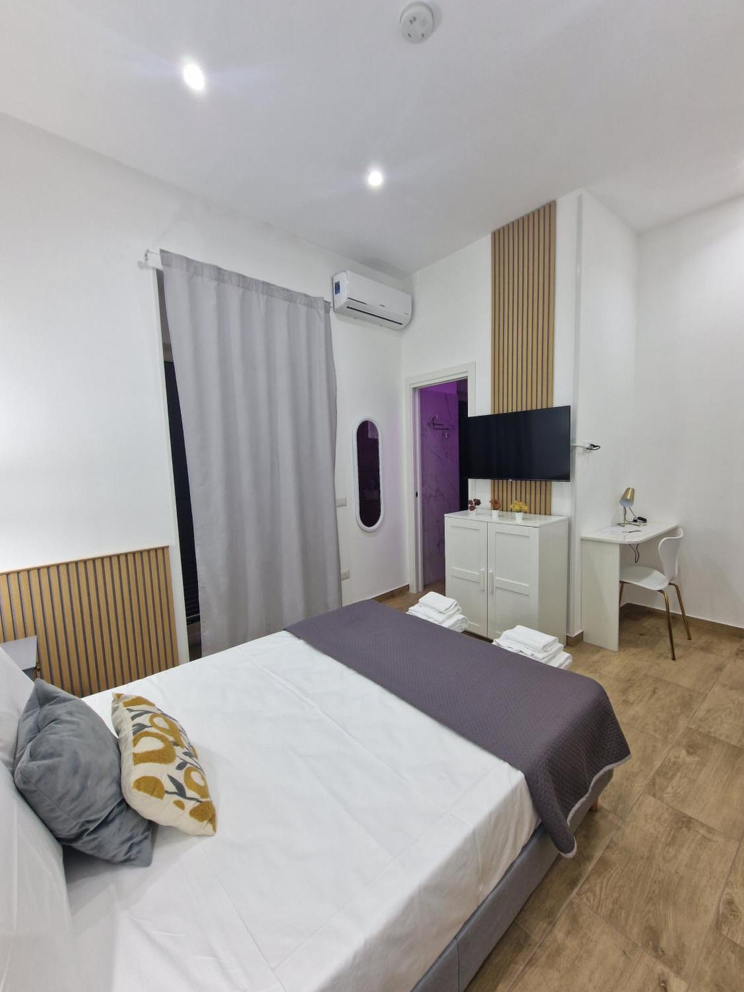 Ventre Luxury Rooms ナポリ エクステリア 写真